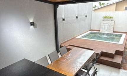 Oportunidade! Casa em condomínio não geminada com área de lazer completa em Senador Canedo Casa em Condomínio com 3 Quarto(s) e 2 banheiro(s) à Venda, 105 por R$ 445.000 no setor Sítios Vale das Brisa