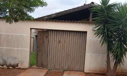 CASA 2Q  ANÁPOLIS-GO /  BAIRRO LAPA  Casa de Rua com 2 Quarto(s) e 1 banheiro(s) à Venda, 94.32 por R$ 230.000 no setor Lapa AD27369