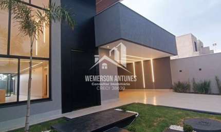 Vendo Casa de 3 Quartos, Com Piscina no Setor Faiçalville, Goiânia Casa de Rua com 3 Quarto(s) e 4 banheiro(s) à Venda, 209.06 por R$ 1.300.000 no setor Setor Faicalville VN24226