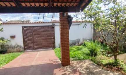 Casa Bairro Hilda  Casa de Rua com 3 Quarto(s) e 1 banheiro(s) à Venda, 145 por R$ 479.000 no setor Bairro Hilda AD25844