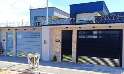 Vendo Casa de 3 Suítes no Setor Faiçalville Casa de Rua com 3 Quarto(s) e 2 banheiro(s) à Venda, 132 por R$ 749.000 no setor Setor Faiçalville VN27419