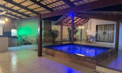 Casa no Jardins Buriti Casa de Rua com 3 Quarto(s) e 2 banheiro(s) à Venda, 406.93 por R$ 530.000 no setor Jardim dos Buritis FL27526
