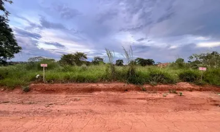 LOTE NO JARDIM BURITI SERENO (APARECIDA DE GOIÂNIA) Lote à Venda, 416.7 por R$ 80.000 no setor Jardim Buriti Sereno ST27241