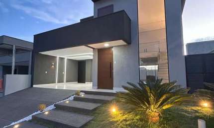 Lindo Sobrado no Jardins Barcelona  Sobrado com 1 Quarto(s) e 6 banheiro(s) à Venda, 283 por R$ 1.990.000 no setor Jardins Barcelona  AD27716
