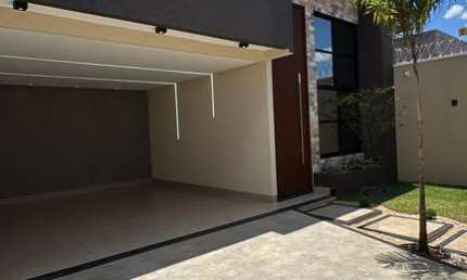 Casa Térrea alto Padrão Jd. Helvécia  Casa de Rua com 3 Quarto(s) e 4 banheiro(s) à Venda, 175 por R$ 1.200.000 no setor Jardim Helvecia IN27734