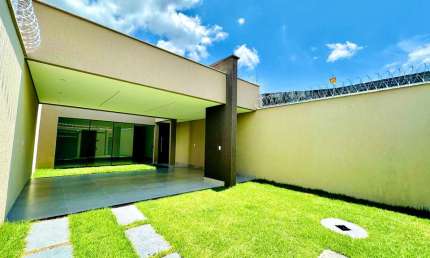 Casa Térrea 3 quartos 1 suite  Casa de Rua com 3 Quarto(s) e 2 banheiro(s) à Venda, 145 por R$ 750.000 no setor Jardim Maria Inês IN27804