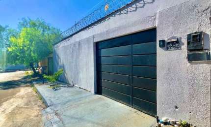 Casa de Rua à venda com 270m², 3 quartos e 4 vagas Casa de Rua com 3 Quarto(s) e 2 banheiro(s) à Venda, 180 por R$ 280.000 no setor Conjunto Sol Dourado AD27865