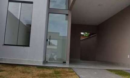 Casa no Setor dos Girassois  Casa de Rua com 3 Quarto(s) e 2 banheiro(s) à Venda, 112 por R$ 340.000 no setor Jardim dos Girassóis IN27881