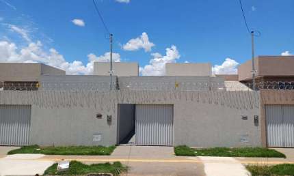 CASA, 2 QT, SUITE, COM ÁREA GOURMET E CHURRASQUEIRA A CARVÃO Casa de Rua com 2 Quarto(s) e 2 banheiro(s) à Venda, 97.36 por R$ 323.900 no setor BAIRRO INDEPENDÊNCIA AD27909