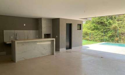 alphaville Ipês  Sobrado com 5 Quarto(s) e 6 banheiro(s) à Venda, 623 por R$ 6.550.000 no setor Residencial Alphaville Flamboyant AX24876