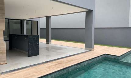 Alphaville Araguaia  Sobrado com 5 Quarto(s) e 6 banheiro(s) à Venda, 380.18 por R$ 4.500.000 no setor Alphaville Flamboyant Residencial Araguaia AX24880