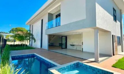 Portal do Sol Golfe  Sobrado com 4 Quarto(s) e 5 banheiro(s) à Venda, 324.49 por R$ 3.500.000 no setor Portal do Sol Golfe AX24936