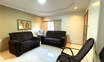 CASA TÉRREA DE RUA PARQUE INDUSTRIAL DE GOIANIA Casa de Rua com 3 Quarto(s) e 3 banheiro(s) à Venda, 342.96 por R$ 850.000 no setor Parque Industrial de Goiânia FL23742