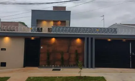 CASA DE 3/4 EM SENADOR CANEDO  Casa de Rua com 3 Quarto(s) e 3 banheiro(s) à Venda, 175 por R$ 900.000 no setor Residencial Jardim Canedo SL28200