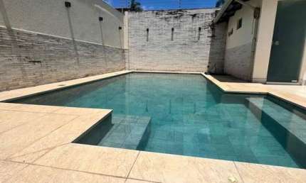 Casa à Venda no Anápolis City – Alto Padrão Casa de Rua com 3 Quarto(s) e 3 banheiro(s) à Venda, 420 por R$ 1.050.000 no setor Anápolis City ST28392
