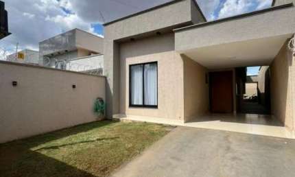 Casa 3Q Bairro Cardoso Casa em Condomínio com 3 Quarto(s) e 2 banheiro(s) à Venda, 110.79 por R$ 549.900 no setor Cardoso Continuação AD28495