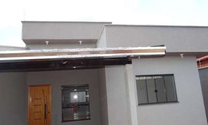 CASA DE RUA Casa de Rua com 2 Quarto(s) e 2 banheiro(s) à Venda, 84 por R$ 250.000 no setor Setor Sul VN26718