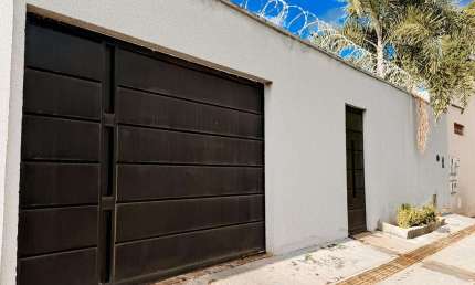 CASA GOIANIA 2 Casa de Rua com 3 Quarto(s) e 2 banheiro(s) à Venda, 148 por R$ 860.000 no setor Goiânia 2 AD28556