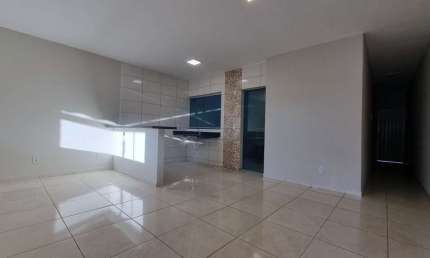 Casa 3 quartos 1 suíte no residencial Della Penna Casa de Rua com 3 Quarto(s) e 2 banheiro(s) à Venda, 88.32 por R$ 275.000 no setor Residencial Della Penna AU28710