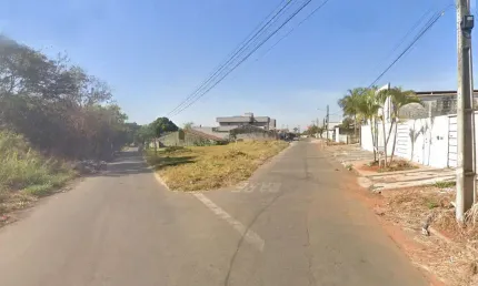 Lote de esquina com 743,60m² entre BR-153 e Avenida São Paulo Aparecida de Goiânia Área / Terreno à Venda, 743.6 por R$ 745.000 no setor Recanto das Emboaras AU28915