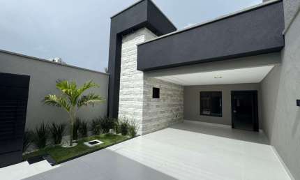 Casa 3 suítes no Jardim Atlantico Acabamento Premium Casa de Rua com 3 Quarto(s) e 4 banheiro(s) à Venda, 155 por R$ 830.000 no setor Jardim Atlântico FL28591