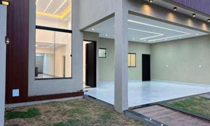 CASA VEIGA Casa de Rua com 3 Quarto(s) e 3 banheiro(s) à Venda, 179 por R$ 820.000 no setor Parque Veiga Jardim ST28613