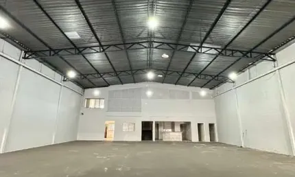 GALPAO A VENDA Galpão / Depósito à Venda, 527 por R$ 1.500.000 no setor Jardim América TA28888