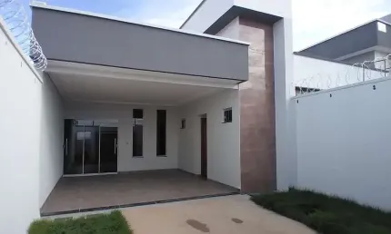 Casa de Rua em Goiânia Casa de Rua com 3 Quarto(s) e 3 banheiro(s) à Venda, 121.4 por R$ 530.000 no setor residencial canada TA29150