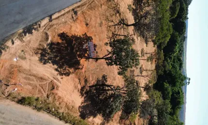 Área residencial e comercial - 5.000m² Área / Terreno à Venda, 5000 por R$ 850.000 no setor Mansões Águas Quentes AU29072