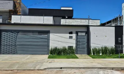 Casa  Casa de Rua com 3 Quarto(s) e 4 banheiro(s) à Venda, 185 por R$ 1.300.000 no setor Jardim Presidente AD29263