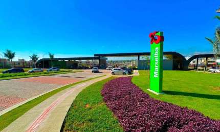 Ágio Sobrado no Jardins Marselha Casa em Condomínio com 4 Quarto(s) e 4 banheiro(s) à Venda, 181 por R$ 1.250.000 no setor Conjunto Residencial Storil IN29363