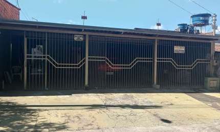 Casa no Jardim Bela Morada  Casa de Rua com 3 Quarto(s) e 1 banheiro(s) à Venda, 60 por R$ 450.000 no setor Conjunto Bela Morada AD29672