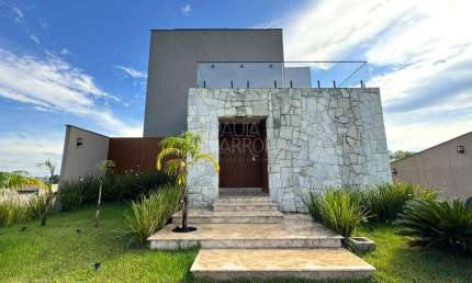 Sobrado de 3 suítes plenas + Office no Jardins Barcelona Casa em Condomínio com 4 Quarto(s) e 4 banheiro(s) à Venda, 254.27 por R$ 2.198.000 no setor Jardins Barcelona FL29774