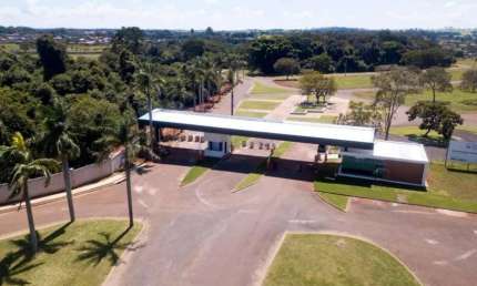 LOTE DE ESQUINA NO RESIDENCIAL ROSA DE LEIRIA - EM GOIANIRA Área / Terreno à Venda, 414.27 por R$ 420.000 no setor Rosa de Leiria Condomínio Horizontal AV29861