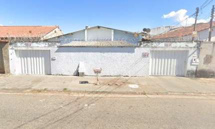 Casa no Jardim América Casa de Rua com 3 Quarto(s) e 1 banheiro(s) à Venda, 295.13 por R$ 580.000 no setor Jardim América AD29953