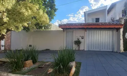 Casa St. Jaó  com piscina - abaixo do preço 599.900,00 Casa de Rua com 3 Quarto(s) e 4 banheiro(s) à Venda, 203 por R$ 599.900 no setor Setor Jao ST30001