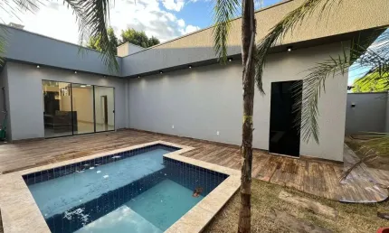 Casa térrea  Casa de Rua com 3 Quarto(s) e 4 banheiro(s) à Venda, 168.41 por R$ 910.000 no setor Bairro Alvorada ST30274