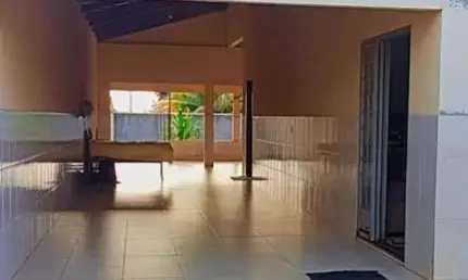 Vendo casa jardim riviera Aparecida-GO 4 quantos sendo 2 suítes rea, lote 406 m² Casa de Rua com 4 Quarto(s) e 3 banheiro(s) à Venda, 250 por R$ 500.000 no setor SETOR RIVIERA  VN28828