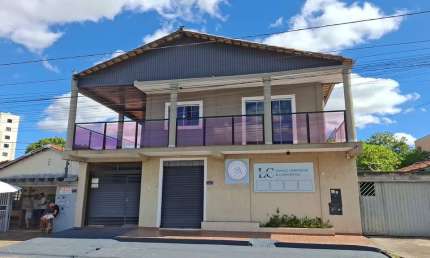 SOBRADO - JARDIM DAS ESMERALDAS Casa de Rua com 3 Quarto(s) e 2 banheiro(s) à Venda, 432 por R$ 1.300.000 no setor Jardim das esmeraldas ST29550