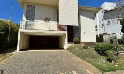 Sobrado 3 suítes - Alphaville Goiás  Casa em Condomínio com 3 Quarto(s) e 6 banheiro(s) à Venda, 440 por R$ 3.499.000 no setor Residencial Alphaville Flamboyant AU24239