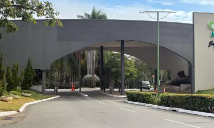 Sobrado Jardins Madri - 4 suítes - MOBILIADA - Só 2.400.000,00 Casa em Condomínio com 4 Quarto(s) e 5 banheiro(s) à Venda, 228 por R$ 2.400.000 no setor Jardins Madri ST30752