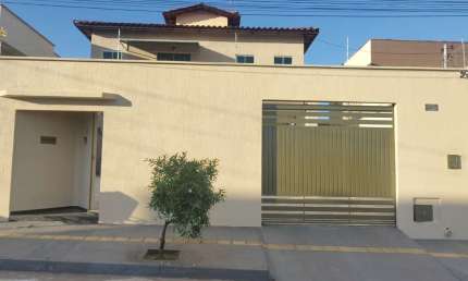 Casa de rua à venda 3 suites  Sobrado com 3 Quarto(s) e 4 banheiro(s) à Venda, 450 por R$ 950.000 no setor Goiânia 2 ST30609