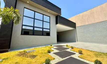 Casa Nova Térrea 3 Suítes Jardim América  Casa de Rua com 3 Quarto(s) e 4 banheiro(s) à Venda, 241.94 por R$ 1.680.000 no setor Jardim América AV30677