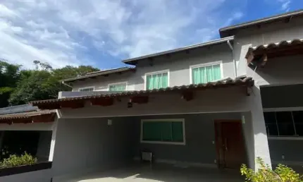 Sobrado 3Q mobiliado Parque Amazônia (venda ou aluguel) Casa em Condomínio com 3 Quarto(s) e 4 banheiro(s) à Venda, 173.5 por R$ 900.000 no setor Vila Divino Pai Eterno AD30099