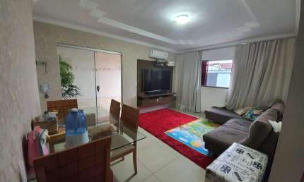 Casa à venda - Bairro cardoso continuação Casa de Rua com 3 Quarto(s) e 2 banheiro(s) à Venda, 98 por R$ 470.000 no setor Cardoso Continuação ST30928