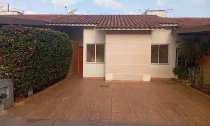 Ágio Casa em Condomínio  Casa em Condomínio com 3 Quarto(s) e 2 banheiro(s) à Venda, 118 por R$ 329.999 no setor Residencial Flórida AD31051