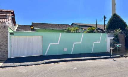 Oportunidade no Faiçalville! Casa 3 Quartos com Suíte Casa de Rua com 3 Quarto(s) e 3 banheiro(s) à Venda, 160 por R$ 590.000 no setor Setor Faicalville AD31089
