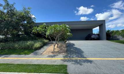 Casa Térrea Portal do Sol Green (Lote Reserva da Coroa) Casa em Condomínio com 5 Quarto(s) e 7 banheiro(s) à Venda, 475 por R$ 5.780.000 no setor Residencial Goiânia Golfe Clube ST28535