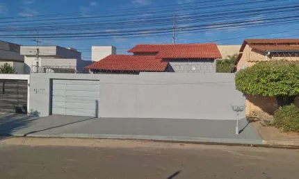 CASA TÉRREA EM LOTE INTEIRO - VEREDA DOS BURITIS  Casa de Rua com 3 Quarto(s) e 2 banheiro(s) à Venda, 172 por R$ 540.000 no setor Residencial Vereda dos Buritis AV31265