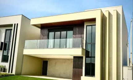 Sobrado de alto padrão no condomínio fechado Jardins Capri (FGR) Casa em Condomínio com 4 Quarto(s) e 5 banheiro(s) à Venda, 248 por R$ 1.850.000 no setor Residencial Marília AU31262